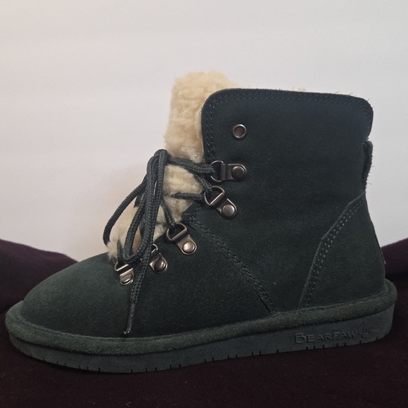 BEARPAW Kerri Dark Green Lace-Up Boots | Wool & Sheepskin | NeverWet™ | NWOT 6 - Picture 3 of 16